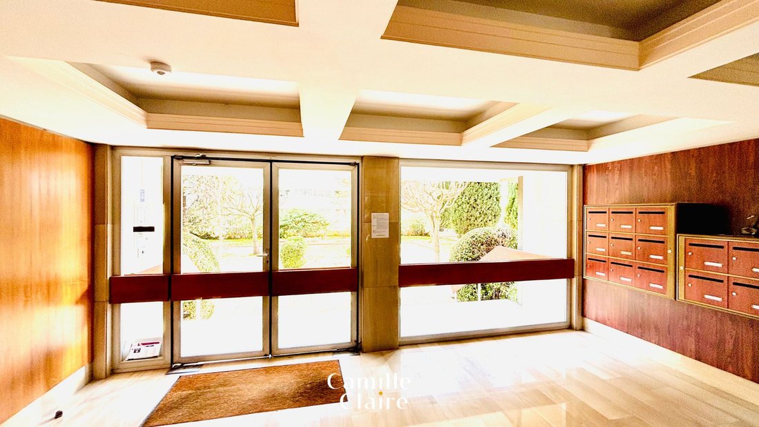 Apartment in Granettes-Jauberte-Sainte Anne, Aix-en-Provence, France 3 - 17710827