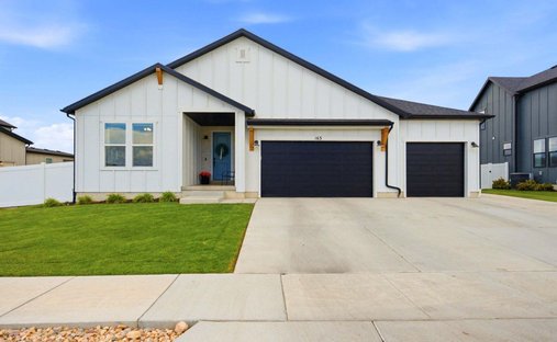 House in Cedar Hills, Utah, United States 1