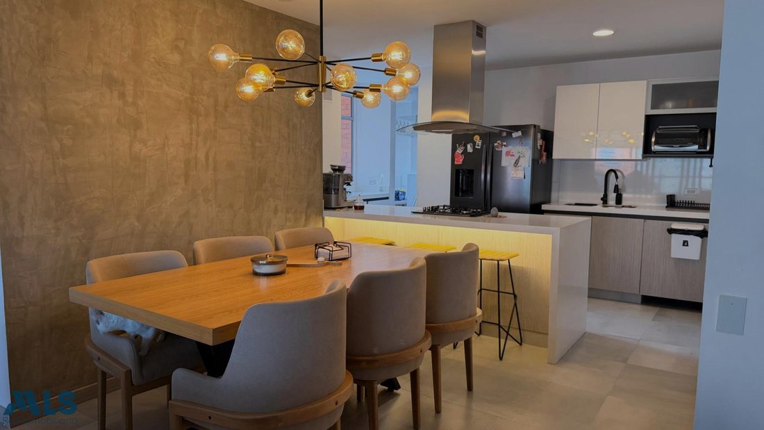 Apartment in Envigado, Antioquia, Colombia 1 - 18555508