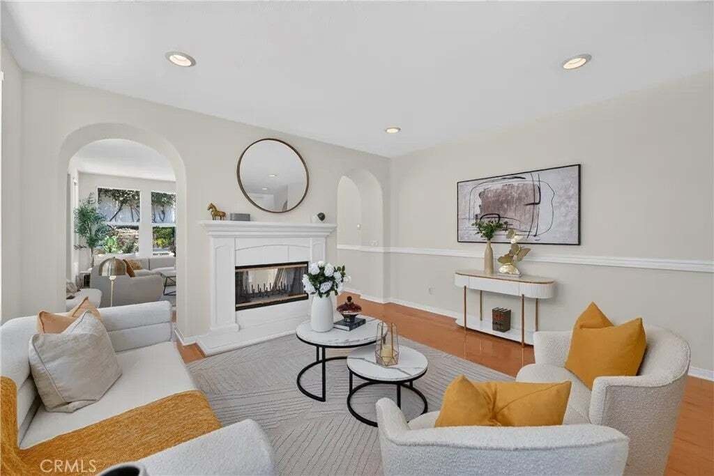 House in Fullerton, California, United States 4 - 18555336