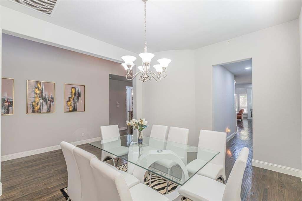 House in Carrollton, Texas, United States 5 - 18555442