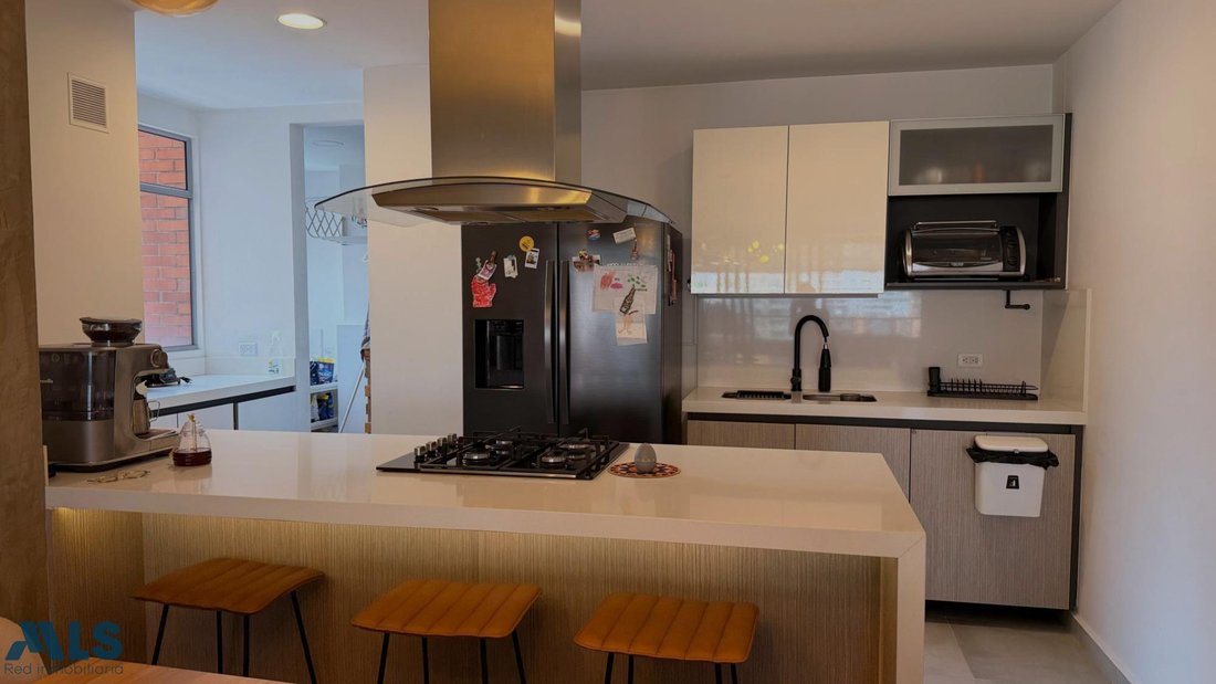 Apartment in Envigado, Antioquia, Colombia 3 - 18555508