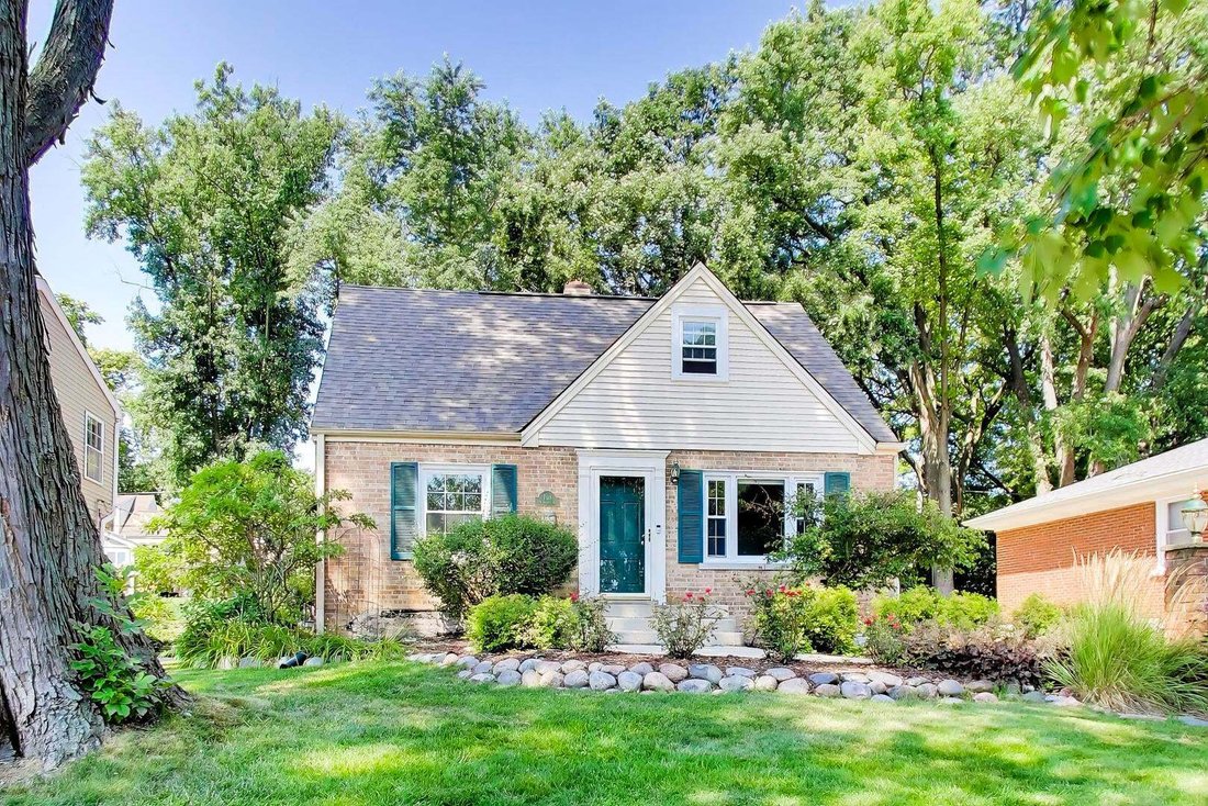 House in Wheaton, Illinois, United States 2 - 18555259
