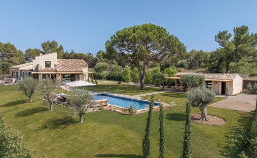Villa in Les Indes les-Groulles, Mouans-Sartoux, France 1