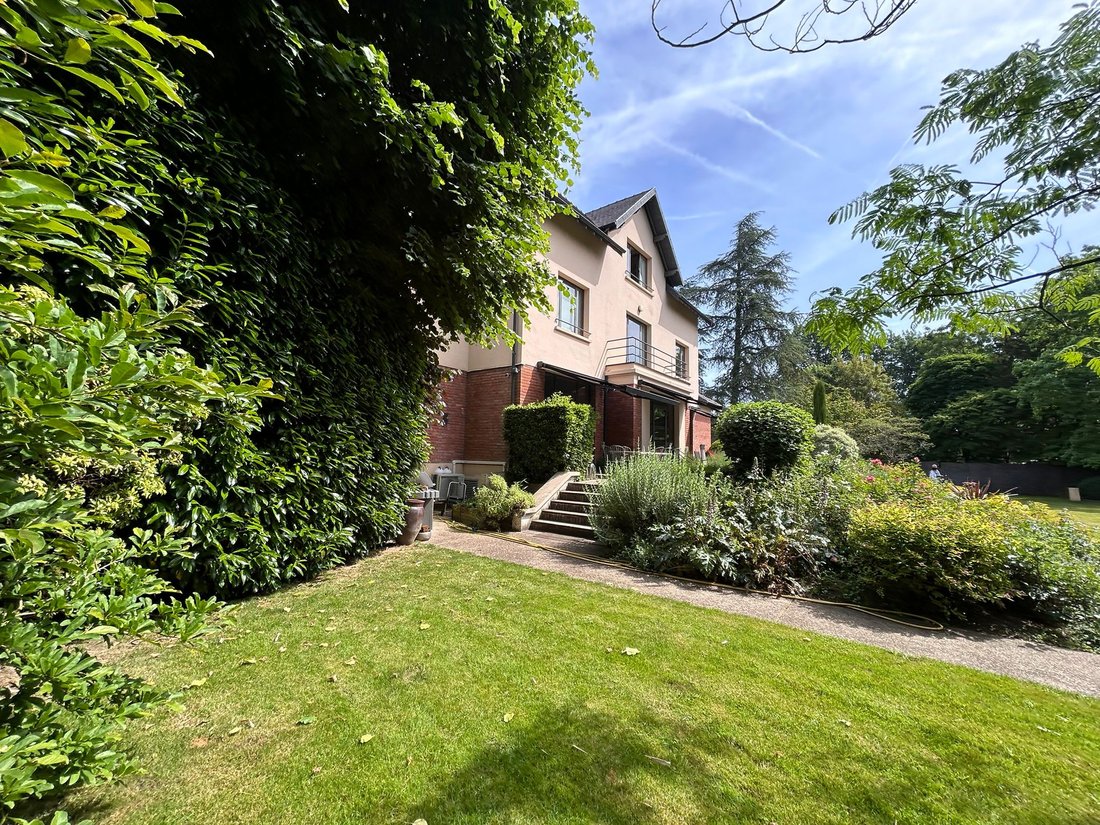 House in Gressets-Centre-Garenne-Bechevet, La Celle-Saint-Cloud, France 3 - 18555221