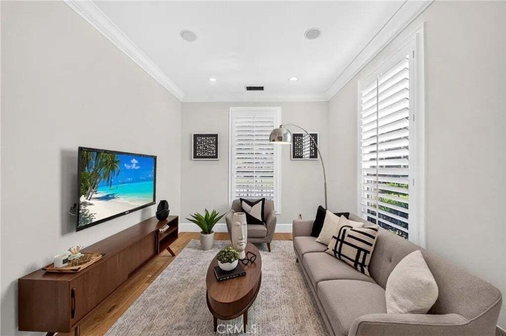 House in Fullerton, California, United States 4 - 18555426