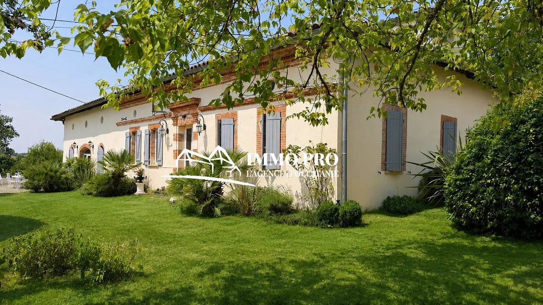Estate in Samatan, Occitania, France 4 - 15586505