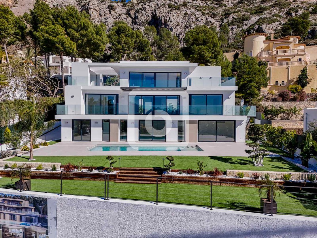 Villa in Altea, Valencian Community, Spain 1 - 18555592