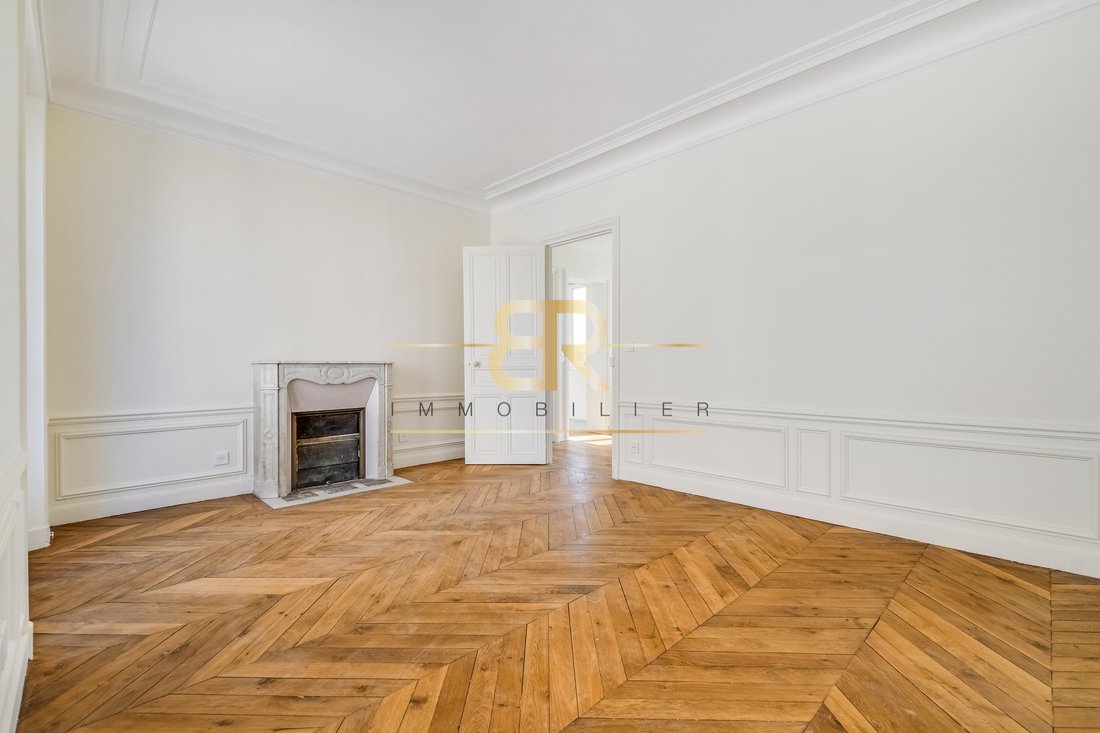 Apartment in Bois-Colombes, Ile-de-France, France 3 - 18555251