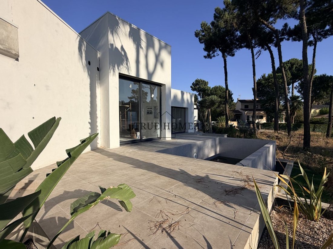 House in Almada, Cova da Piedade, Pragal e Cacilhas, Setubal, Portugal 1 - 18555673