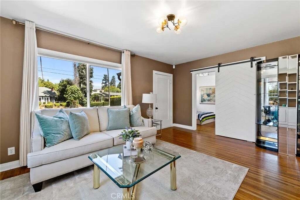 Condo in Altadena, California, United States 5 - 18555349