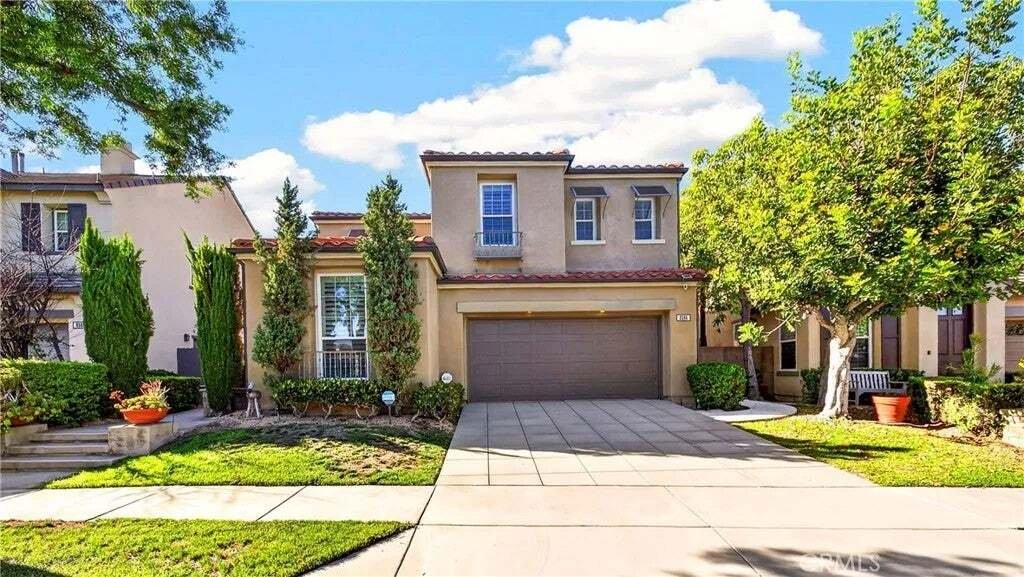 House in Fullerton, California, United States 1 - 18555426