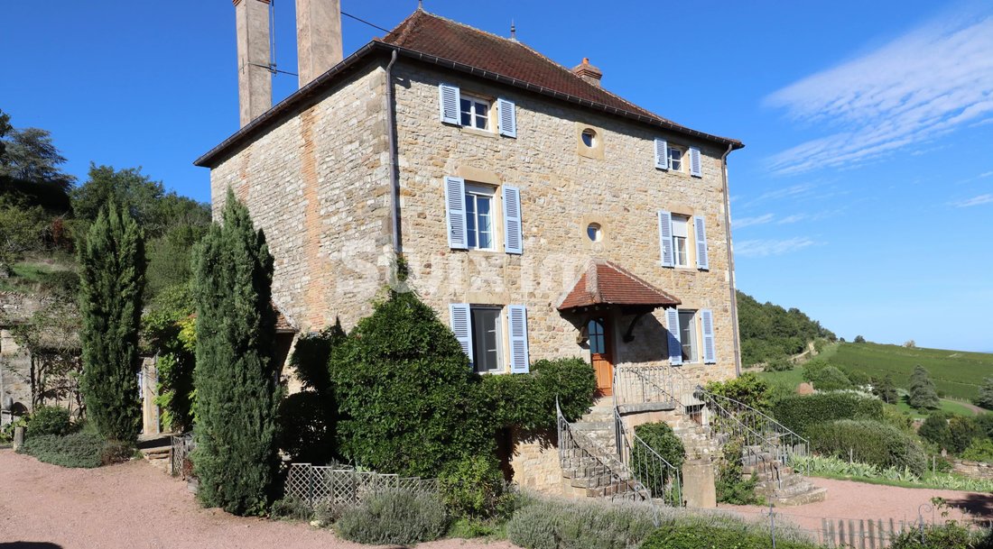 Estate in Culles-les-Roches, Bourgogne – Franche-Comté, France 2 - 18555830