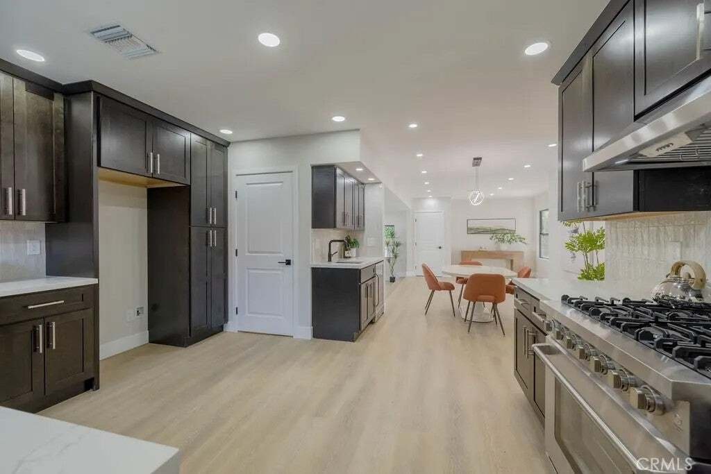 Condo in Los Angeles, California, United States 2 - 18158677