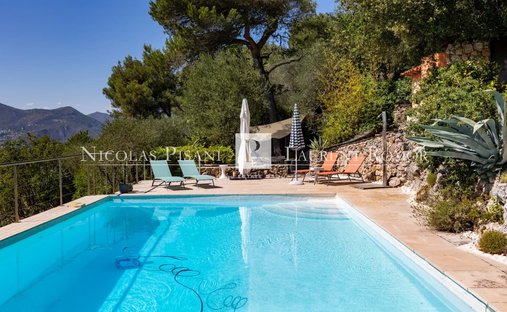 Villa in Nice, Provence-Alpes-Côte d'Azur, France 1