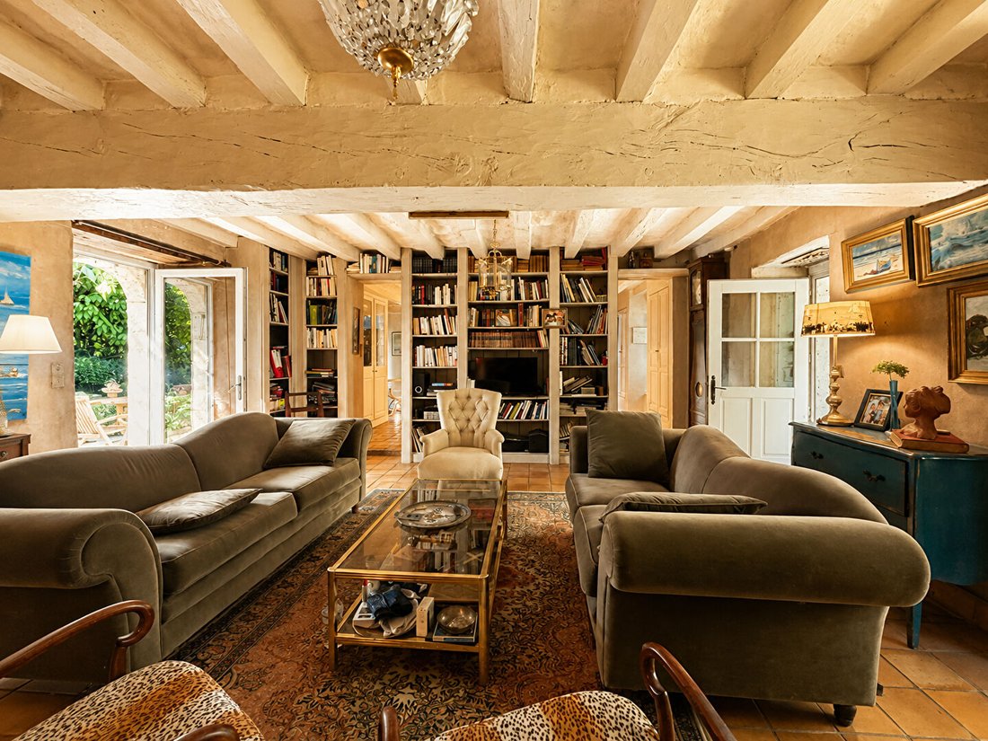 House in Cantenay-Epinard, Pays de la Loire, France 2 - 18555239
