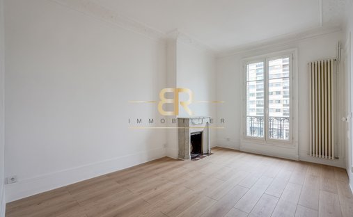Apartment in Plateau Ouest, Suresnes, France 1