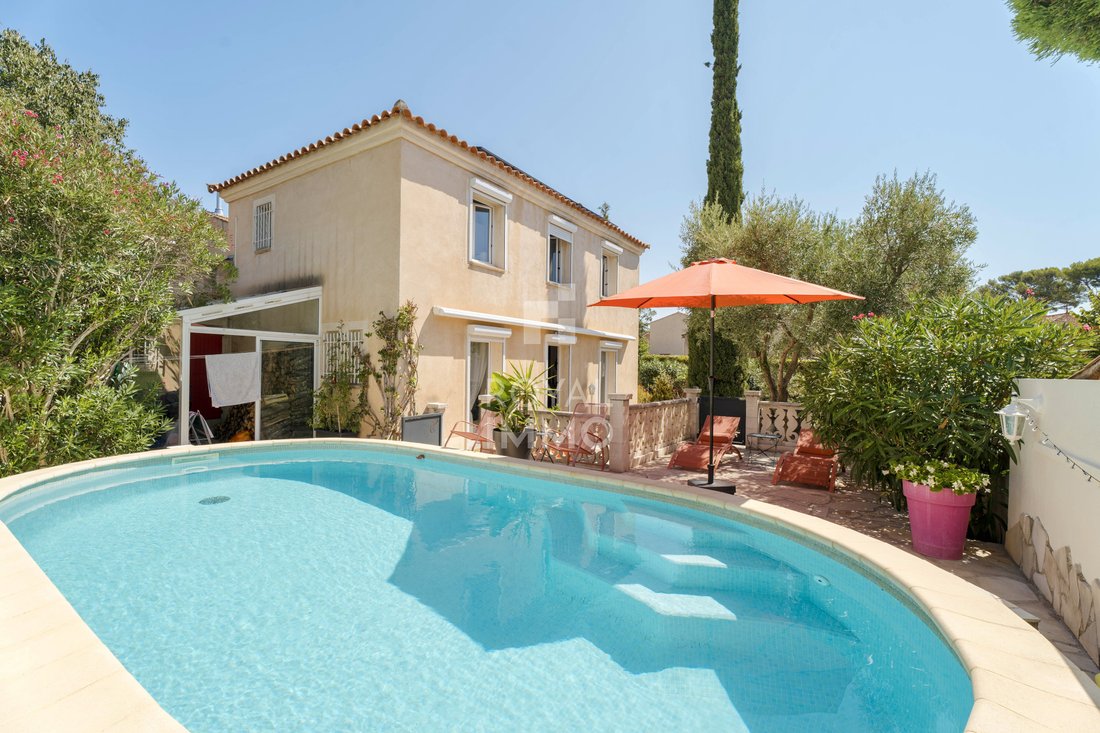 House in Le Faron-Fort-Rouge, Toulon, France 2 - 18555399
