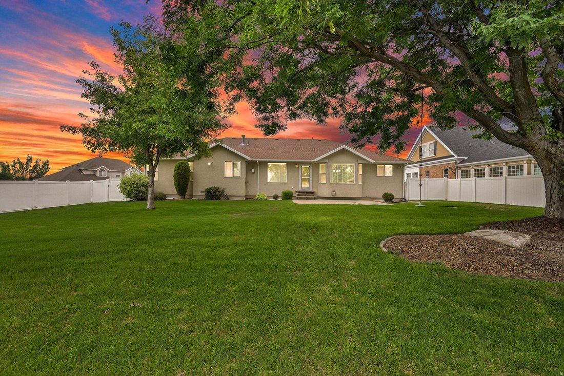 House in Kaysville, Utah, United States 3 - 18555211