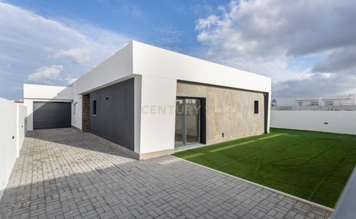 Villa in Azeitao (Sao Lourenco und Sao Simao), Setúbal Municipality, Portugal 1