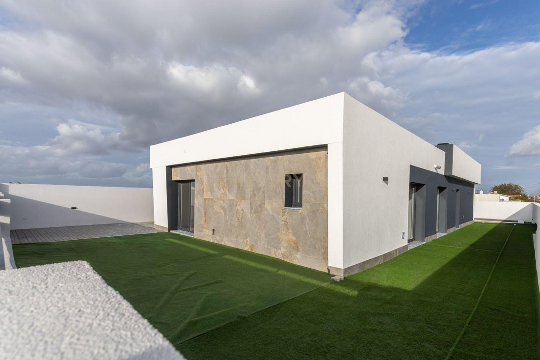 Villa in Azeitao (Sao Lourenco e Sao Simao), Setubal, Portugal 3 - 18555853