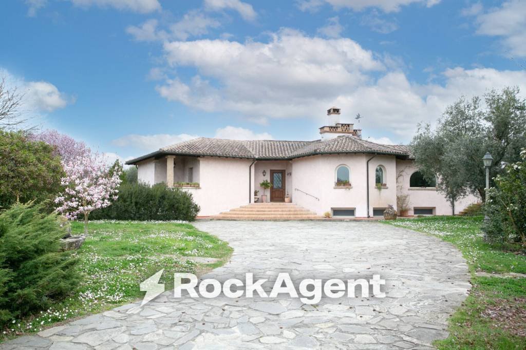 Villa in Canale Monterano, Lazio, Italy 4 - 18555988