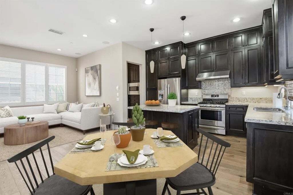 Townhouse in Irvine, California, United States 5 - 18515441