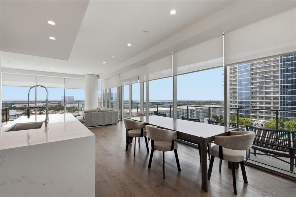 Condo in Plano, Texas, United States 4 - 18555439