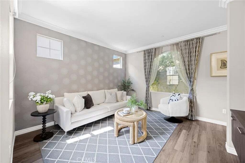Condo in San Gabriel, California, United States 3 - 18555353