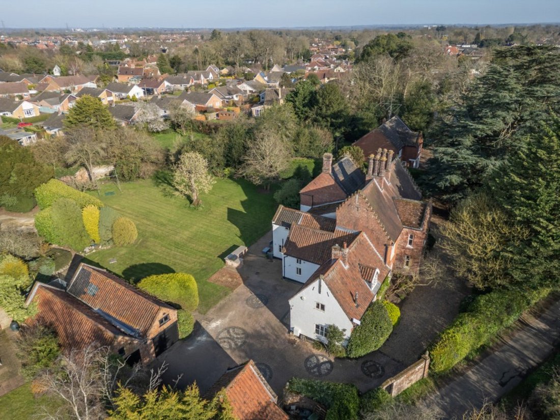 House in Hethersett, England 2 - 18555338
