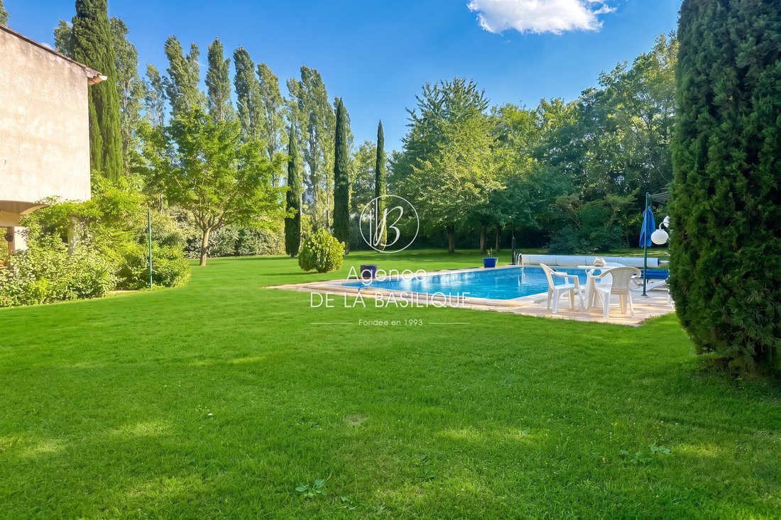Villa in Tourves, Provence-Alpes-Côte d'Azur, France 2 - 18555216