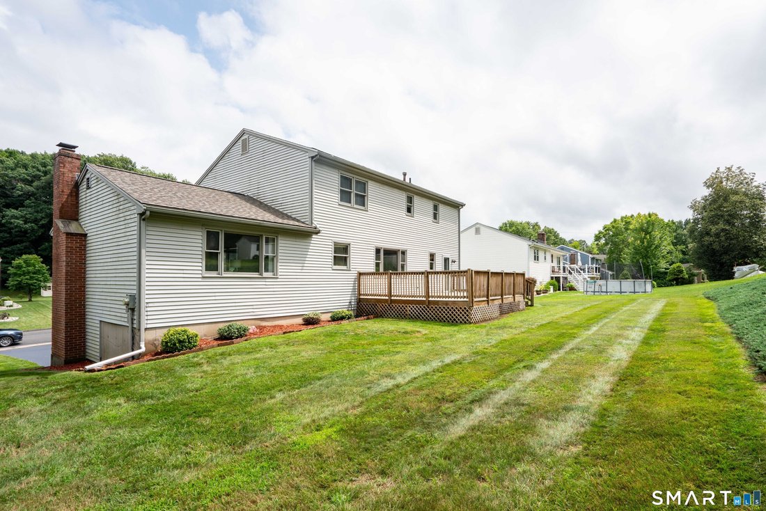 House in Rocky Hill, Connecticut, United States 4 - 18555502