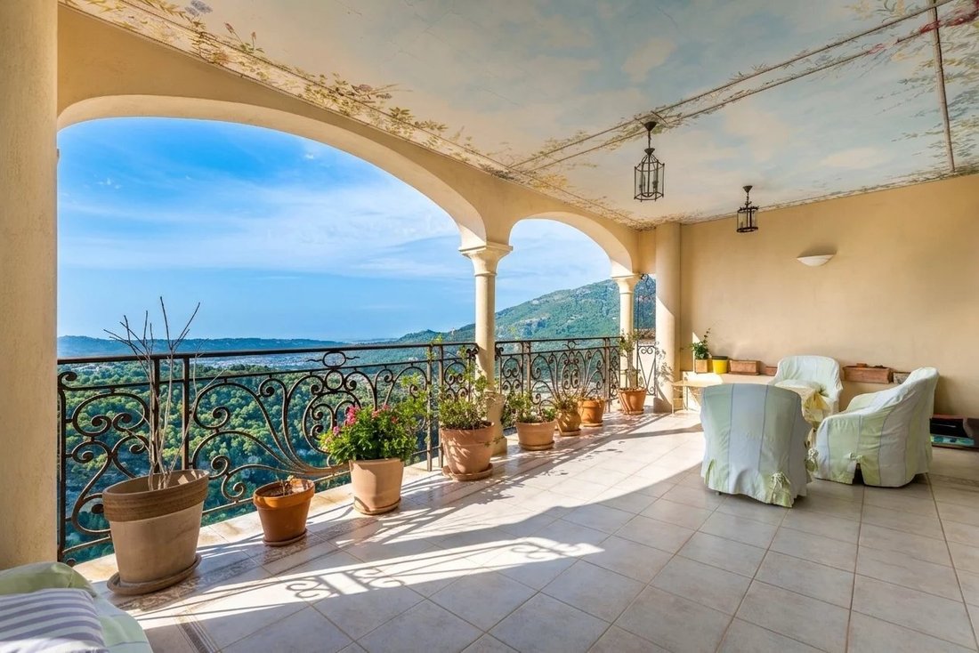 House in La Roquette-sur-Var, Provence-Alpes-Côte d'Azur, France 5 - 18555662