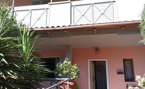 Villa in 167 West-High Fields, Follonica, Tuscany 1