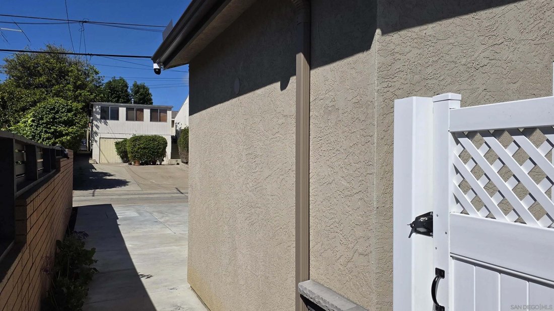 Condo in San Diego, California, United States 5 - 18555400