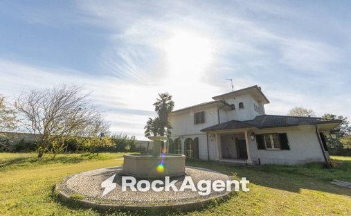 Villa in Corso Genova Periferico, Vigevano, Lombardei 1