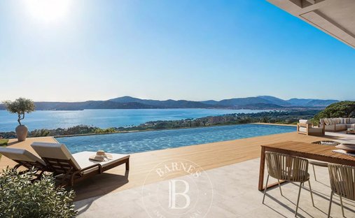 Villa in Basse Suane-Les Virgiles, Sainte-Maxime, France 1