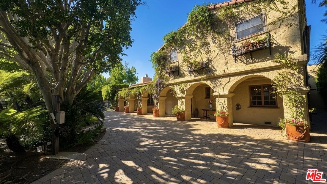 House in Beverly Hills, California, United States 2 - 18556043