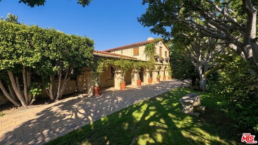 House in Beverly Hills, California, United States 3 - 18556043
