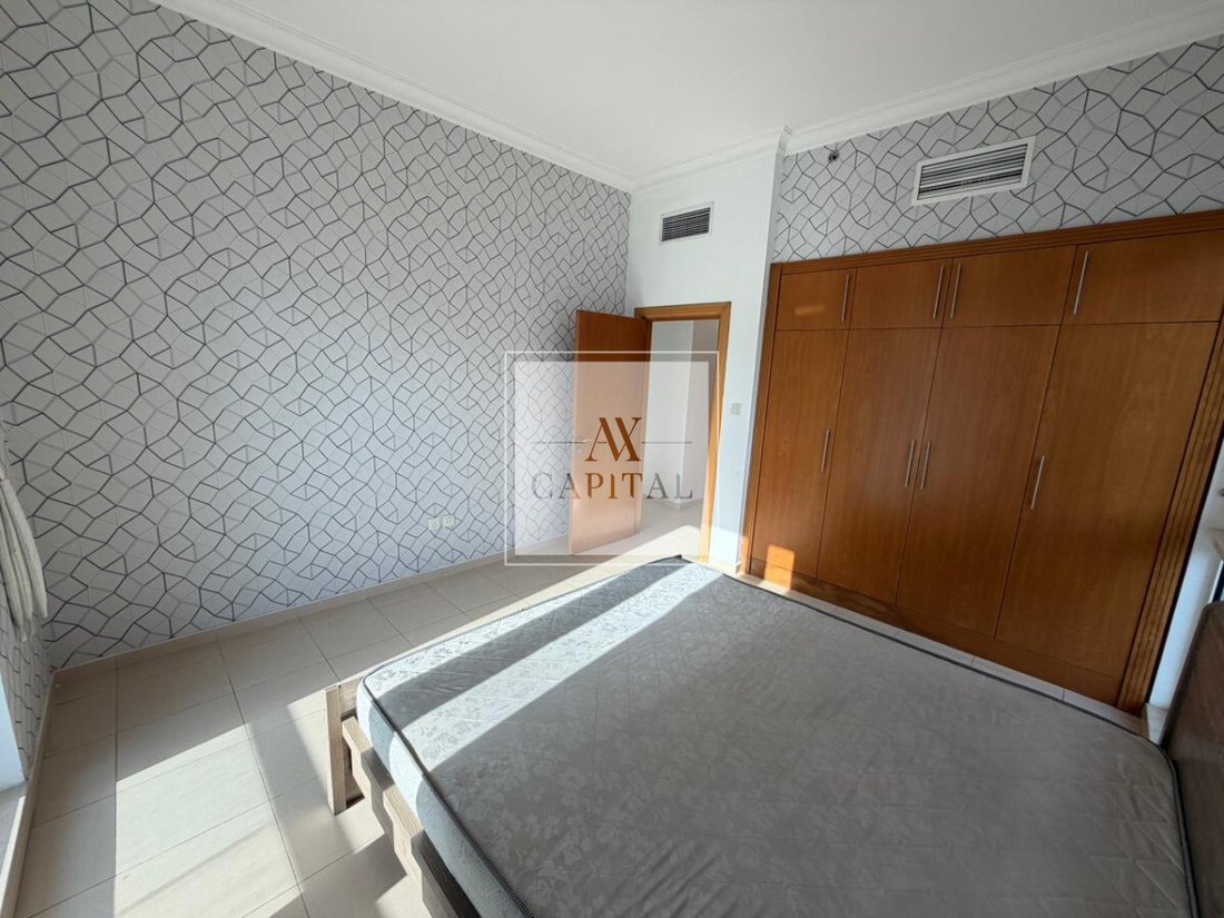 Apartment in MBR- Al Merkad, Dubai, United Arab Emirates 2 - 18555965