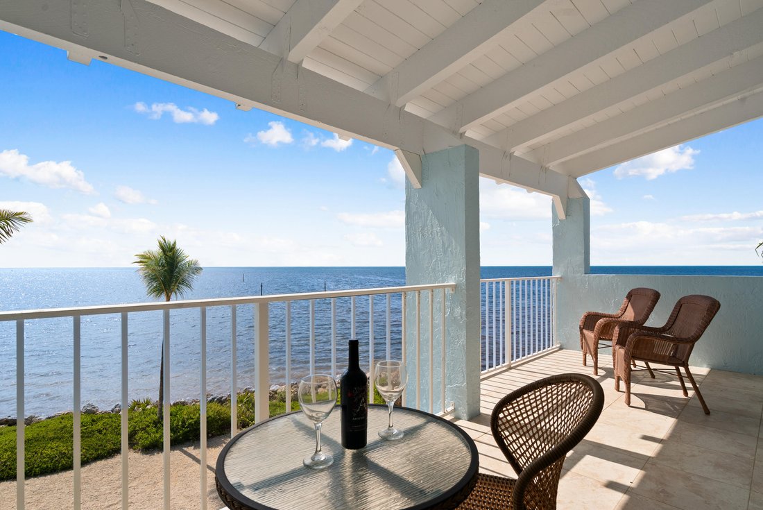 Villa in Key Colony Beach, Florida, United States 1 - 18556050
