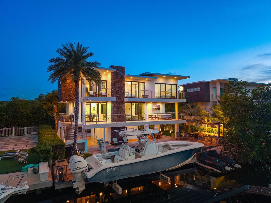 Haus in Key Colony Beach, Florida, Vereinigte Staaten 1 - 18556048