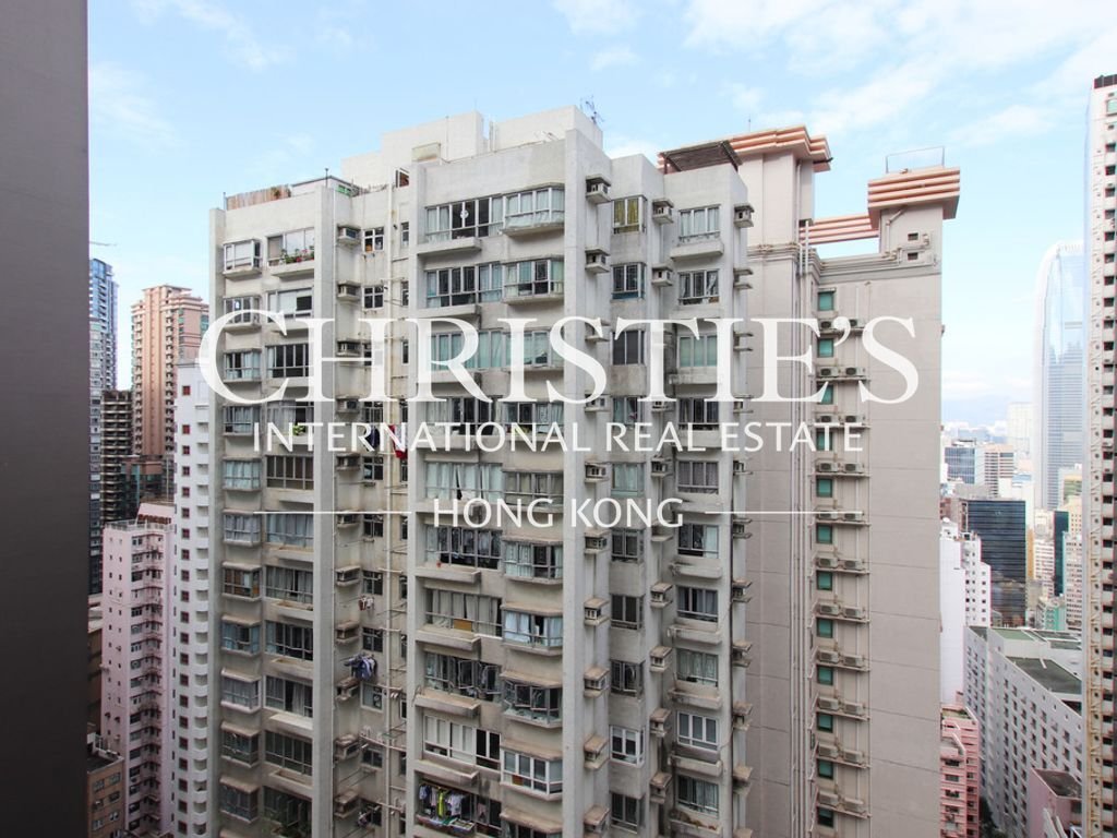Apartment in Hong Kong, Hong Kong 1 - 18556252