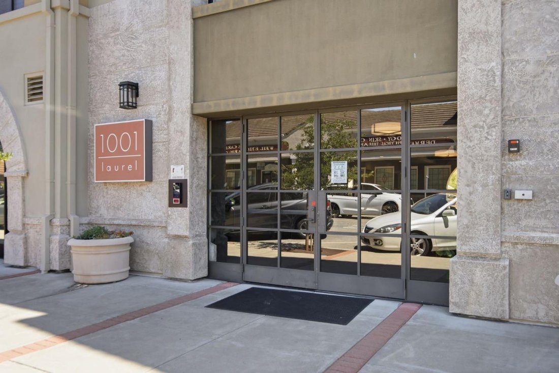 Condo in San Carlos, California, United States 1 - 18556039