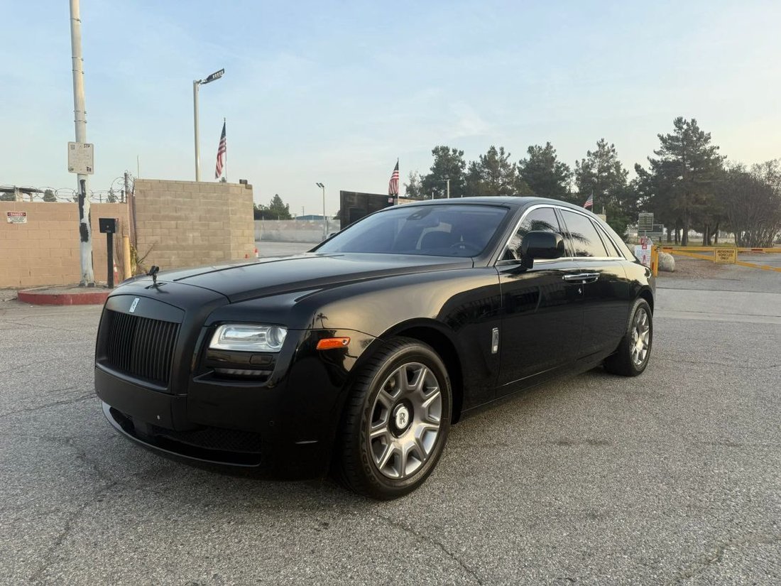 Sedan in Azusa, CA, United States 1 - 18556132