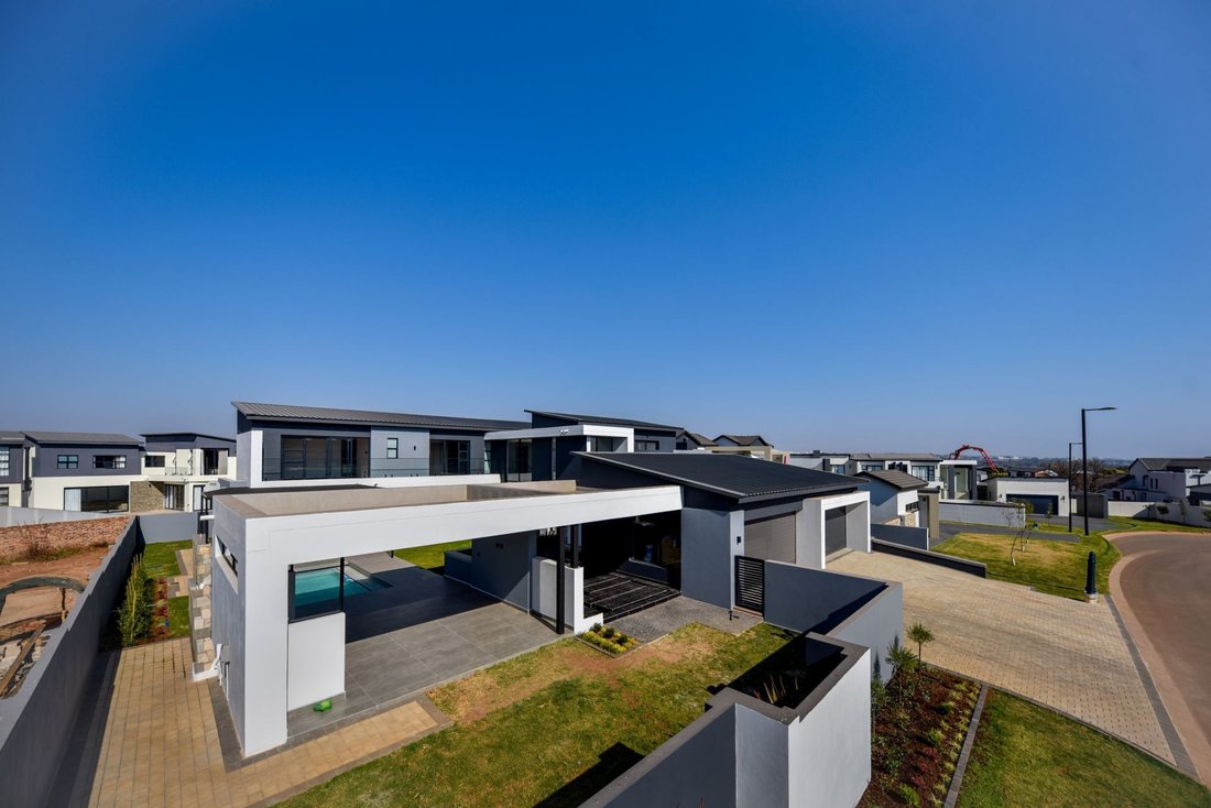House in Sunderland Ridge AH, Gauteng, South Africa 5 - 18556321