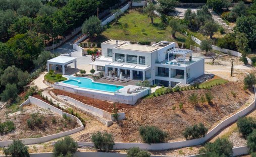 Villa in Kassopaia, Peloponnese, Western Greece and the Ionian, Greece 1