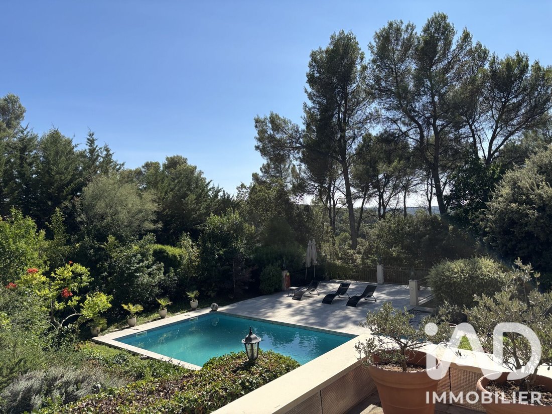 House in Bouc-Bel-Air, Provence-Alpes-Côte d'Azur, France 4 - 18559929
