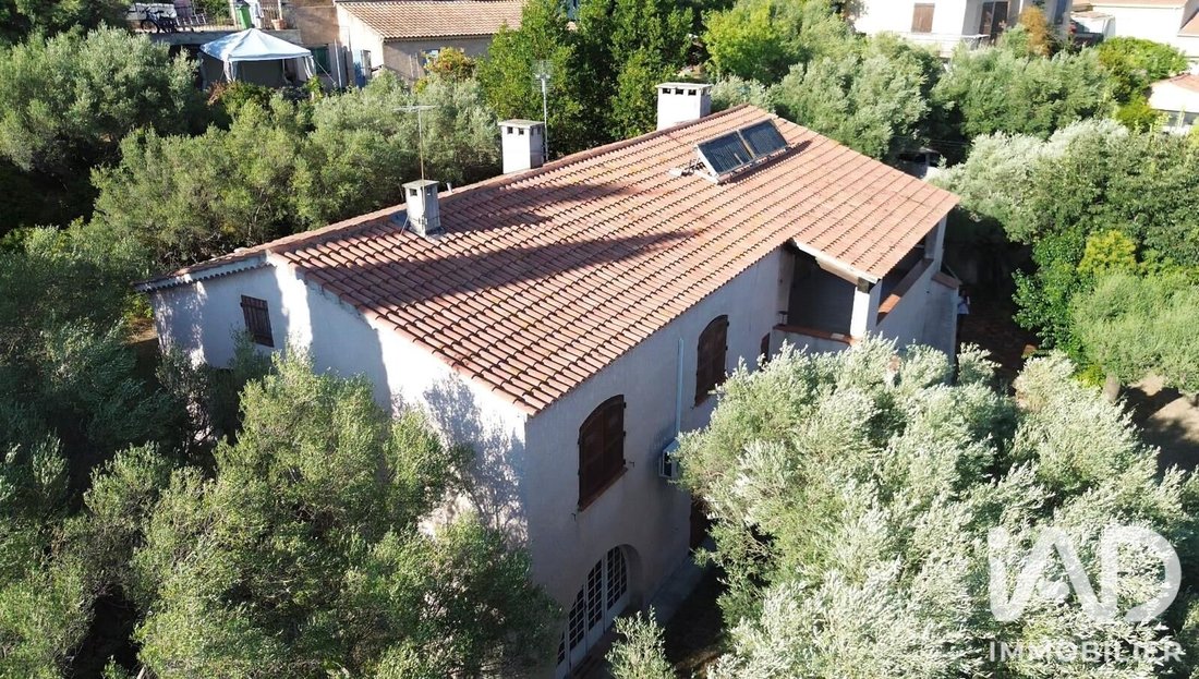 House in Trois Quartiers-Siblas, Toulon, France 3 - 18559983