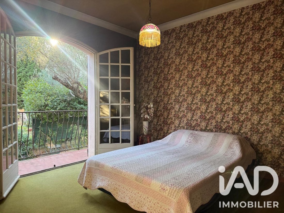 House in Trois Quartiers-Siblas, Toulon, France 2 - 18559983